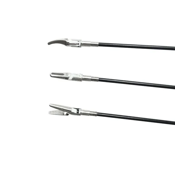 Laparoscopic detachable bipolar forceps