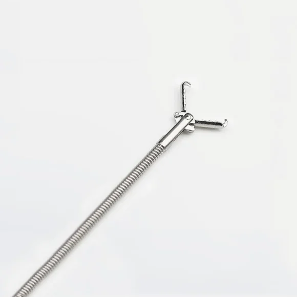 Disposable flexible grasping forceps / Flexible alligator forceps for single use
