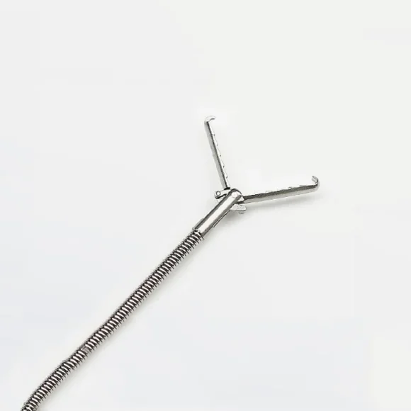 Disposable flexible grasping forceps / Flexible alligator forceps for single use