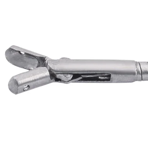Flexible forceps for veterinary endoscope surgery/ Venterinary instruments for operation