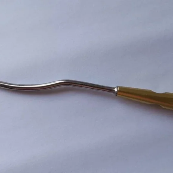 Plastic surgery instruments/ Breast surgery sheath with endoscope